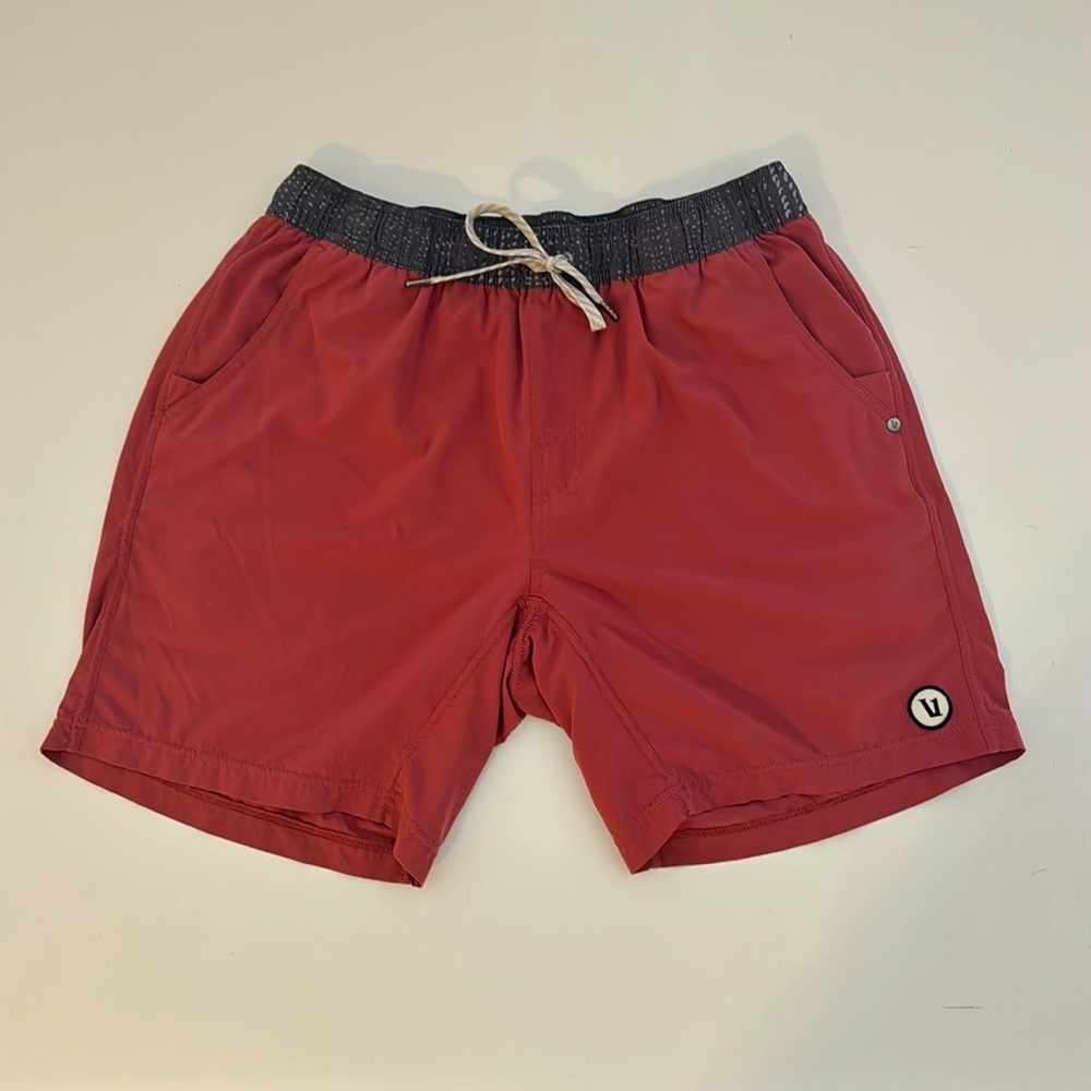 Men’s Vuori Kore shorts with liner.